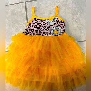 Toddler girl sunflower leopard dress size 2t